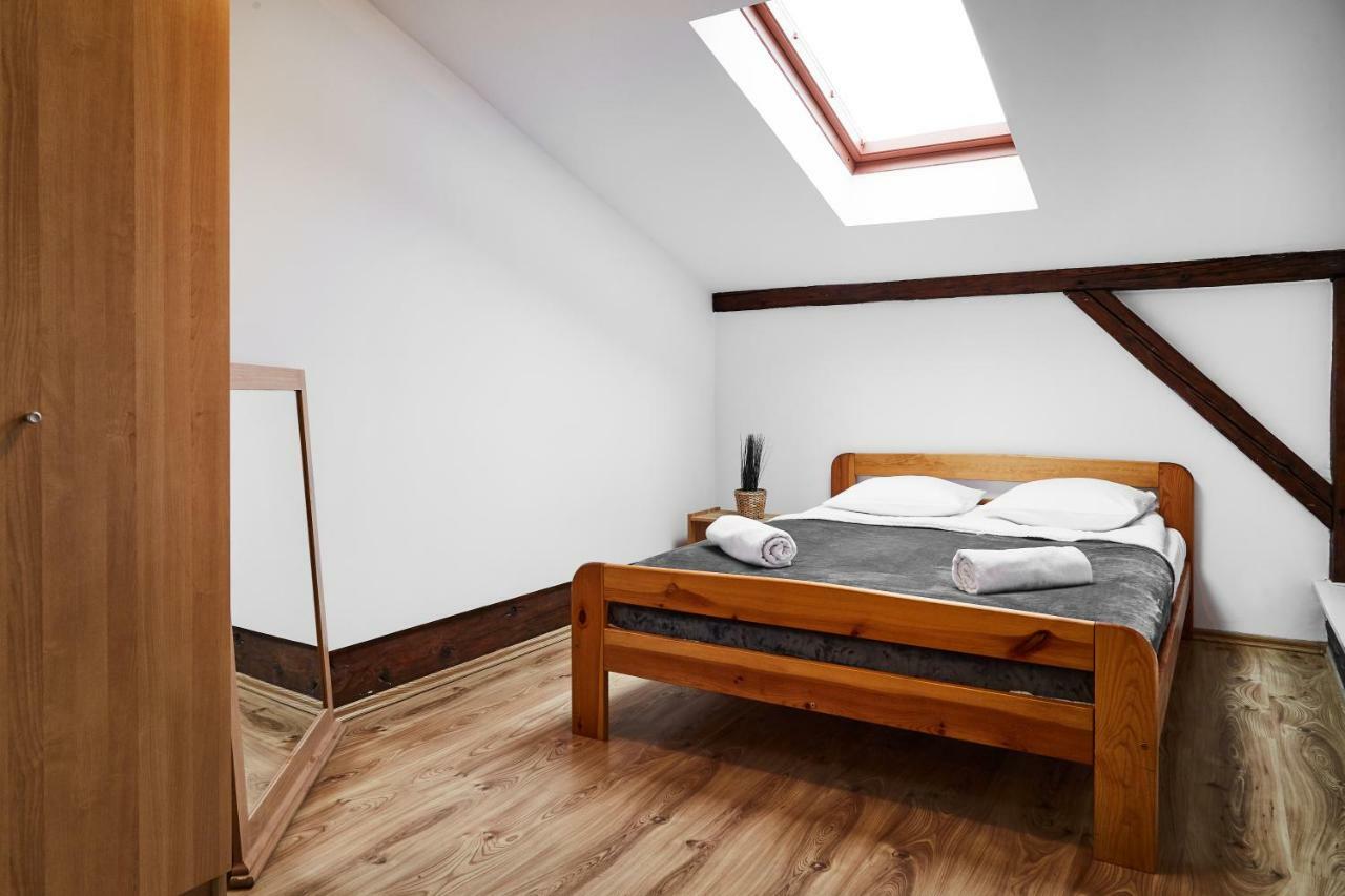 Quiet Loft Michalowskiego Street Leilighet