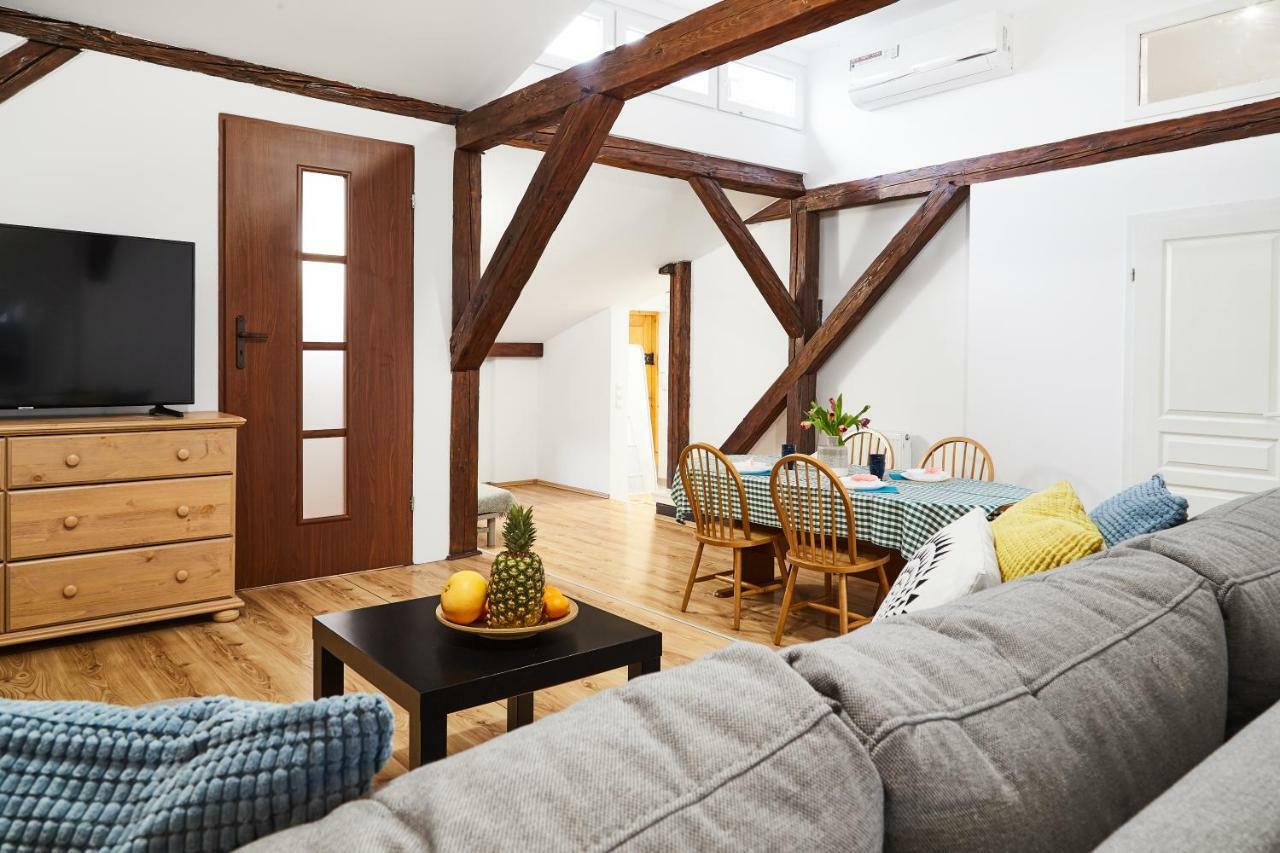 Apartment Quiet Loft Michalowskiego Street *