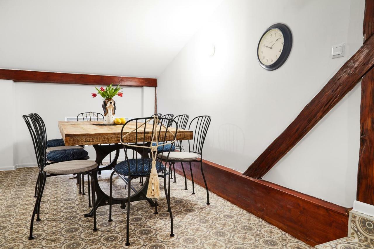 Apartment Quiet Loft Michalowskiego Street